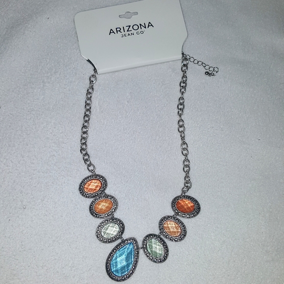 Cheeta purse with Arizona Neckless NEW - Picture 5 of 8